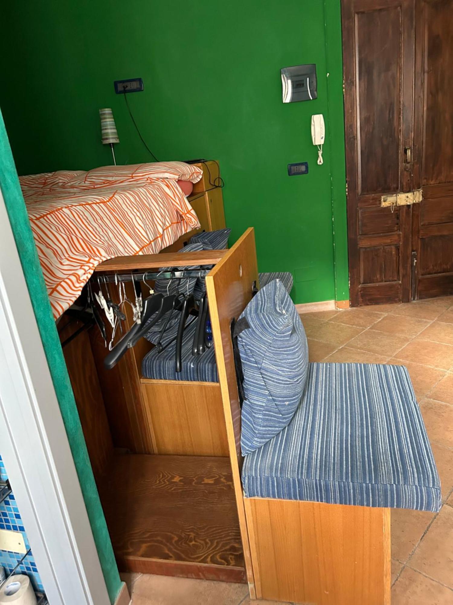 B&B L'Angolo Sulla Piazza Mirabella Imbaccari Eksteriør bilde